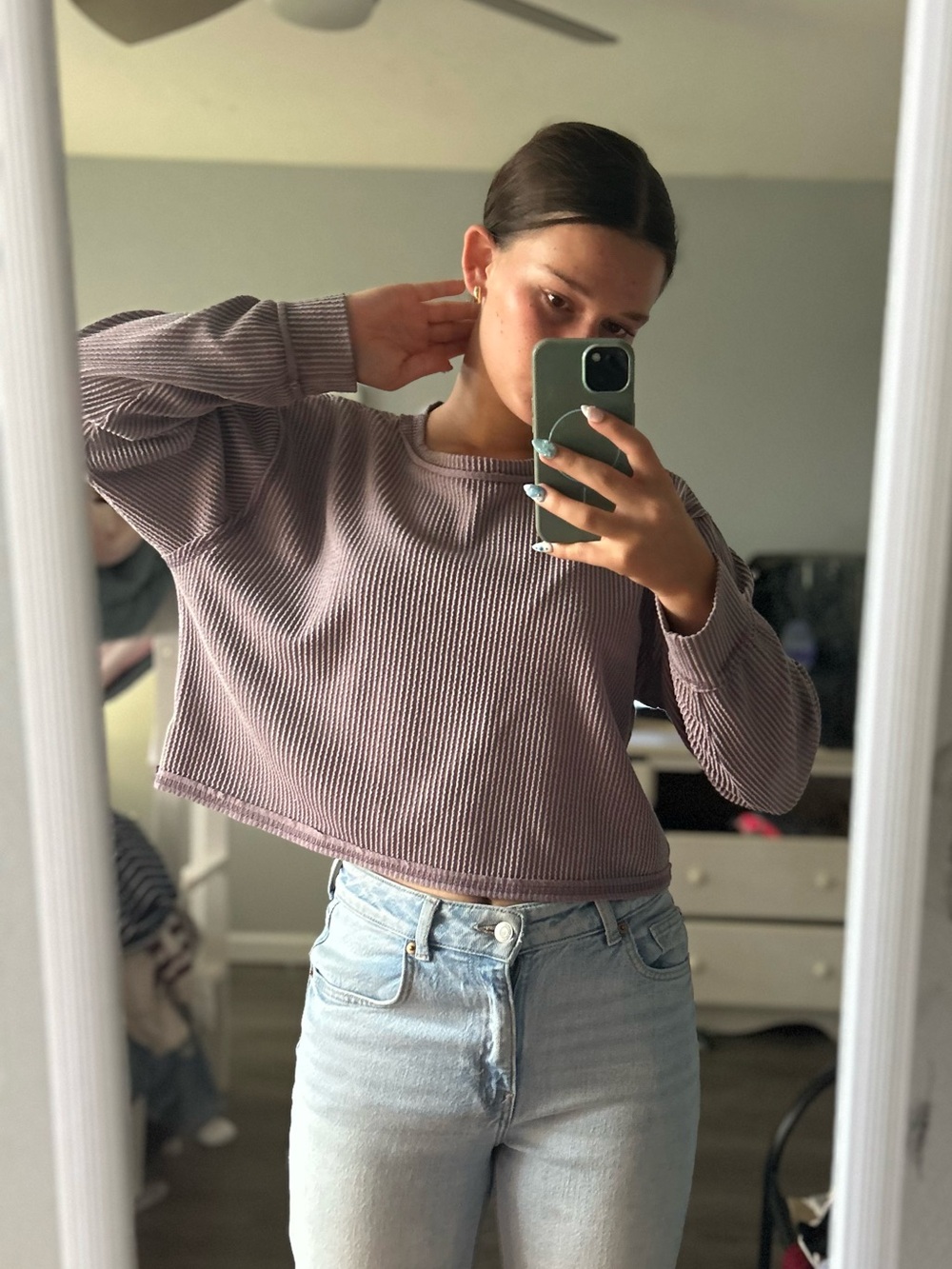 Cropped Ribbed Long-Sleeve Top in Dusty Mauve